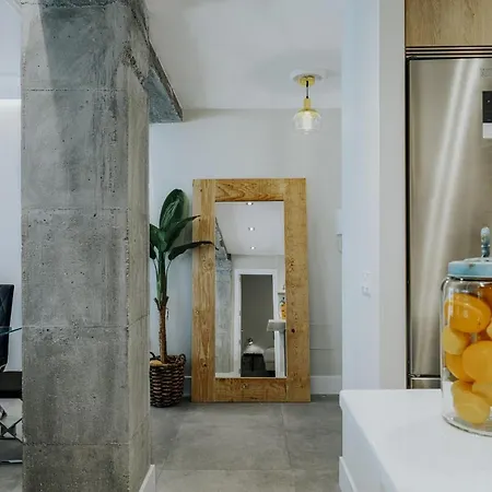 Apartment Six By Caleta Homes *