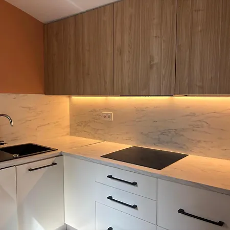 Six By Caleta Homes شقة *