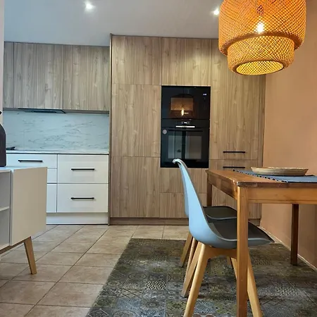 شقة Six By Caleta Homes مالقة