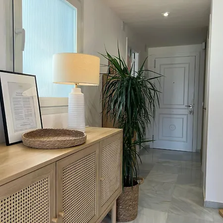 Six By Caleta Homes مالقة